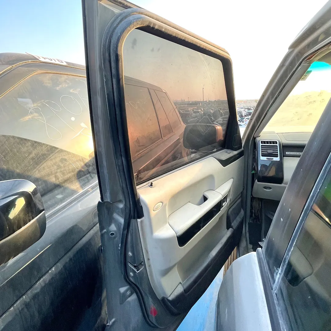 Door (LHF) - 2011 Land Rover RANGE ROVER SPORT