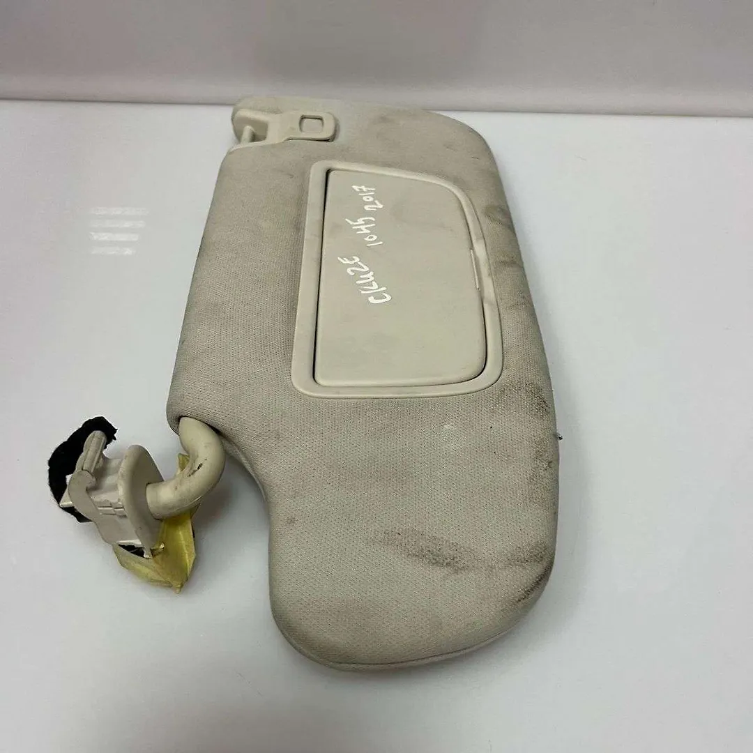 Sun visor - 2018 Chevrolet Cruze