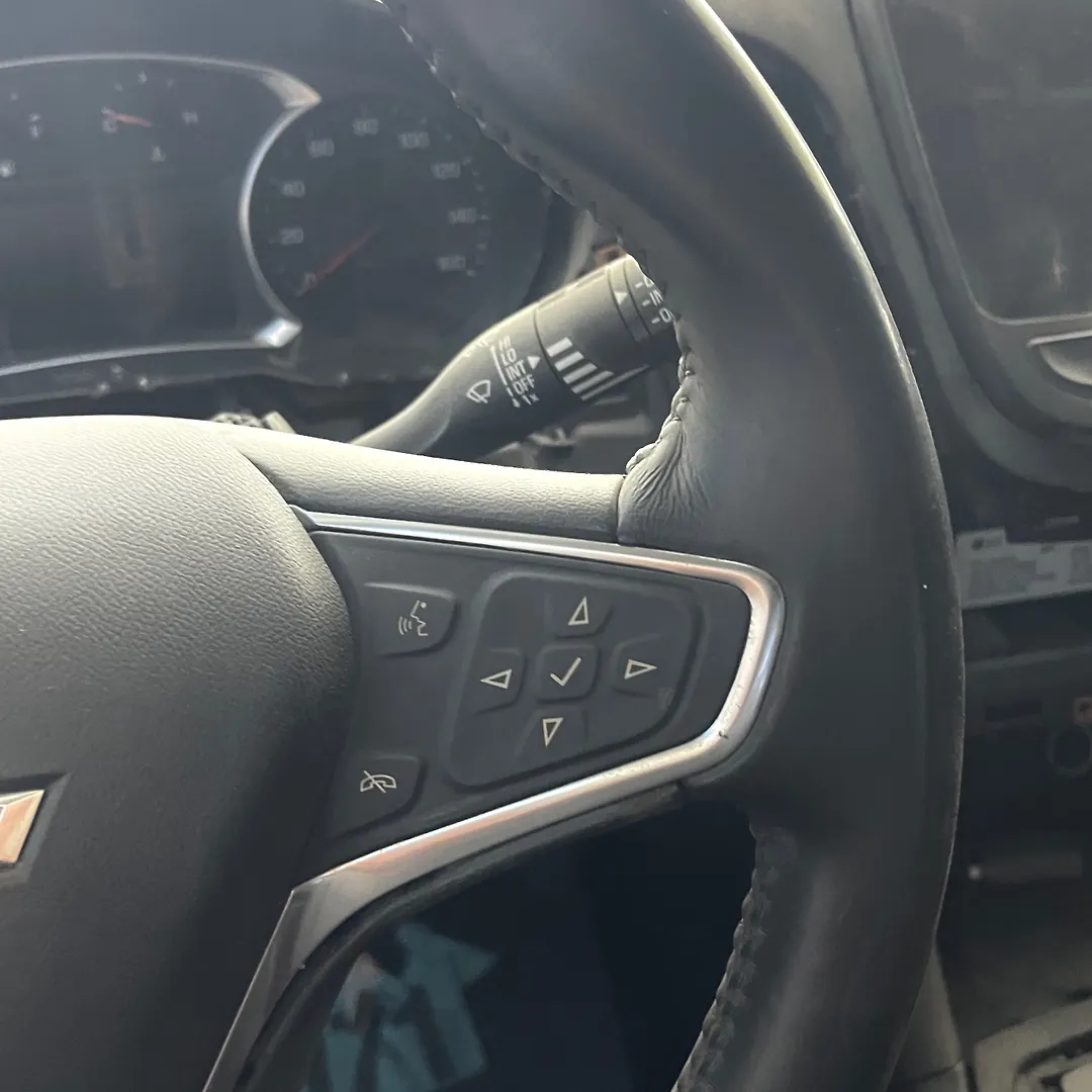 Steering wheel - 2020 Chevrolet Equinox