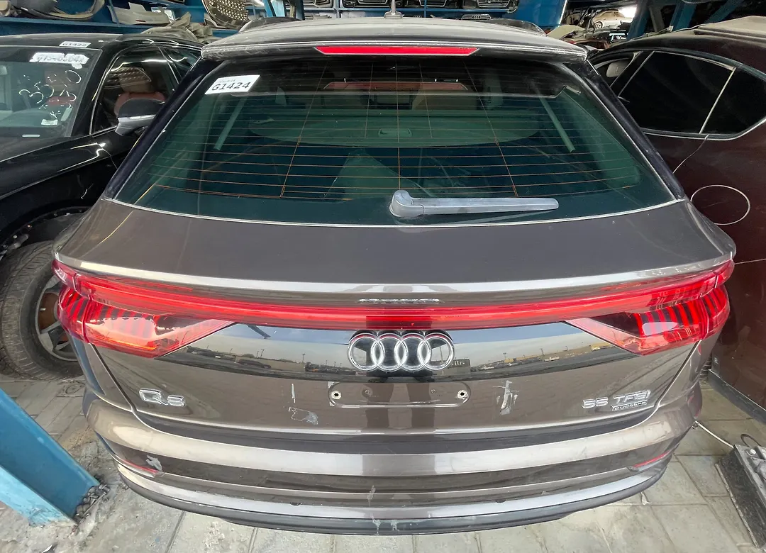 Trunk/hatch/tailgate - 2019 Audi Q8