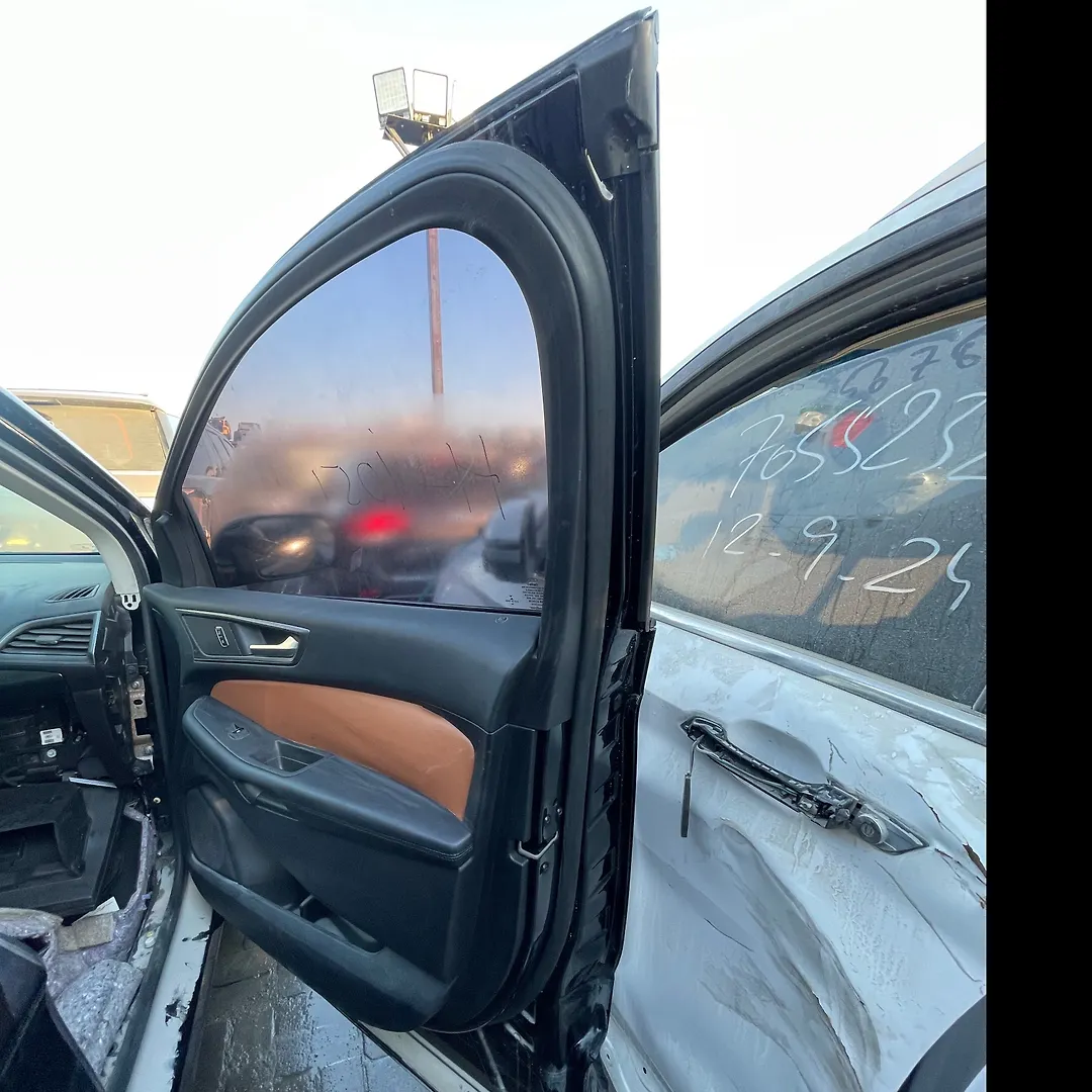 Door (RHF) - 2017 Ford Edge SE