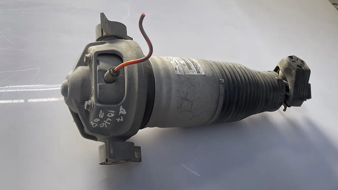 Shock Absober (LHB) - 2007 Audi Q7