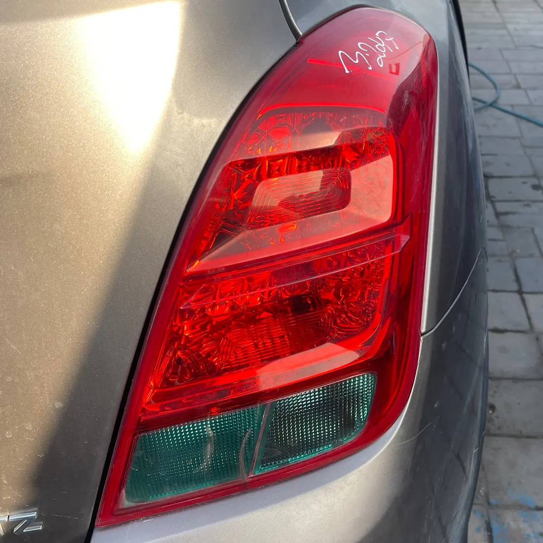 Tail Light (RH) - 2015 Chevrolet Trax