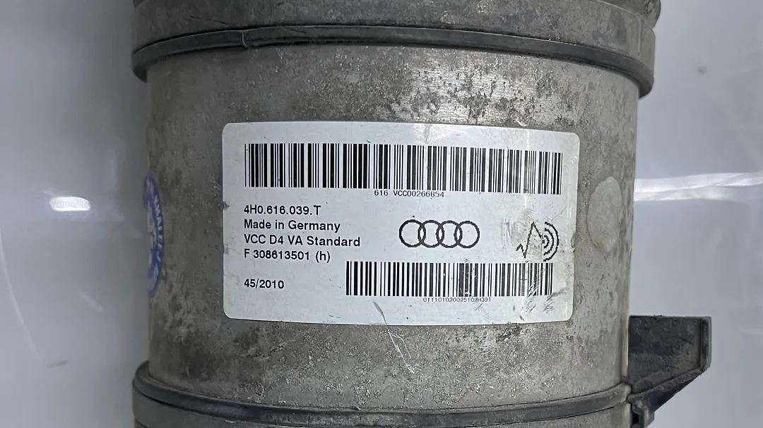 Shock Absorber (RHF) - 2013 Audi A8