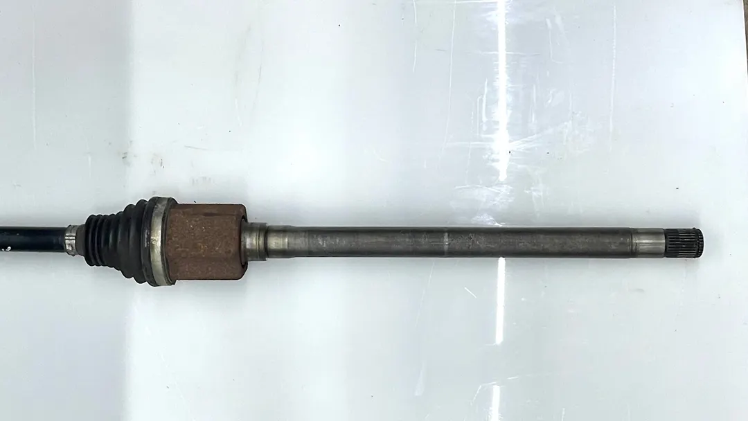 Axle (RH) - 2017 Jaguar F-Pace S