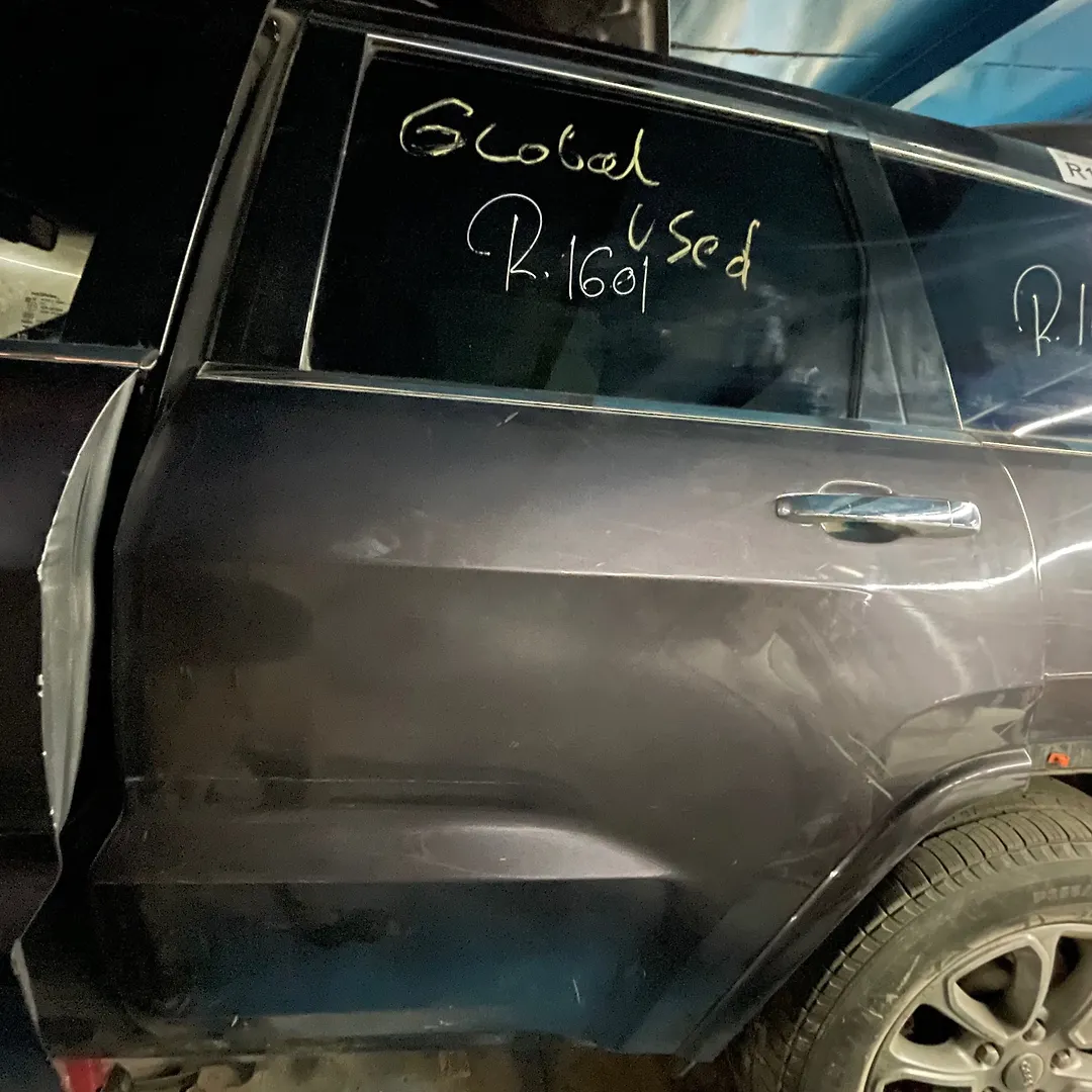 Door (LHB) - 2014 Jeep GRAND CHEROKEE