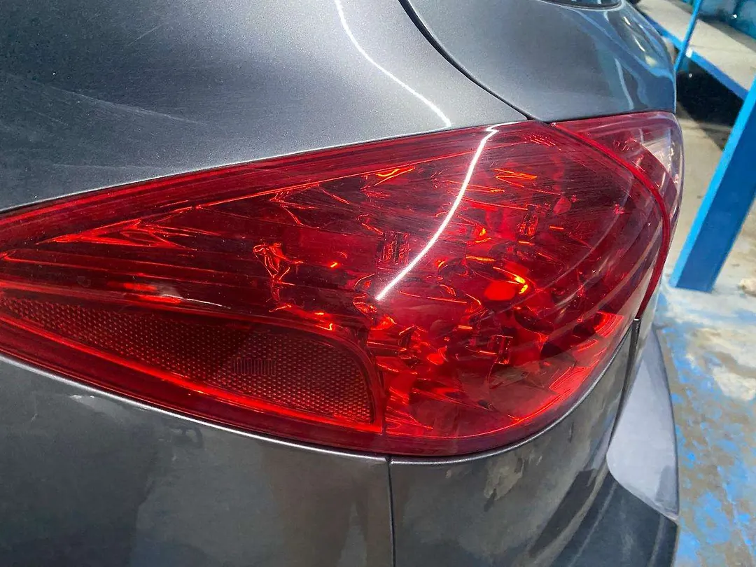 Tail Light (LH) - 2016 Infiniti QX50