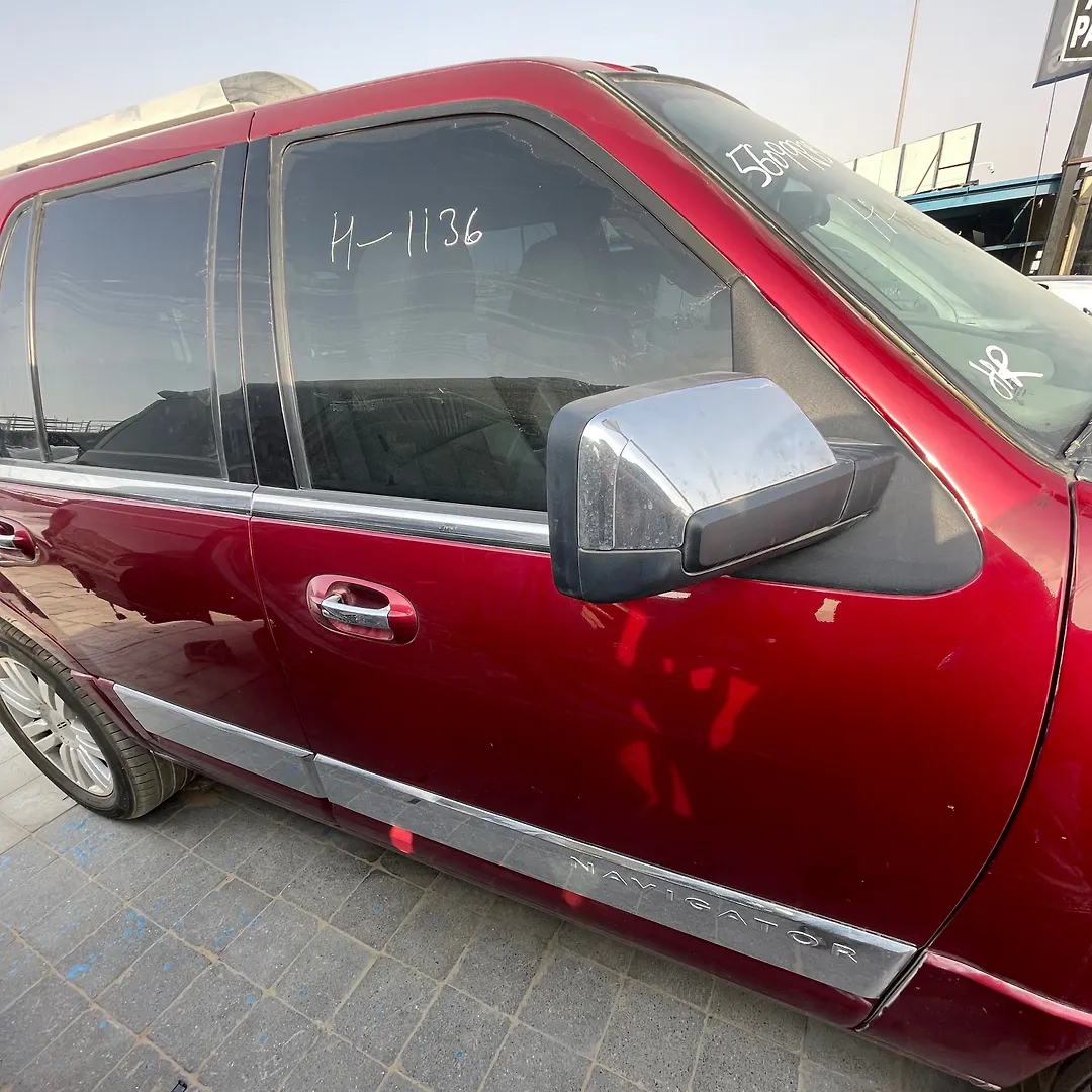 Door (RHF) - 2014 Lincoln Navigator