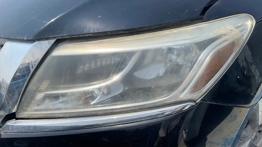 Headlight (RH) - 2013 Nissan Pathfinder