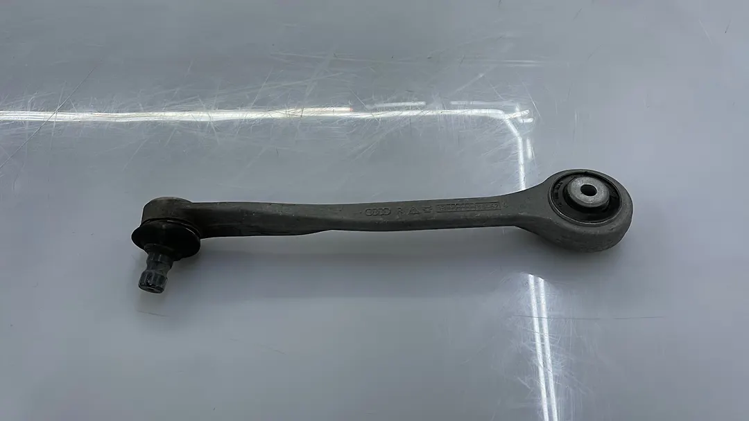 Upper arm (RH) - 2014 Audi A6