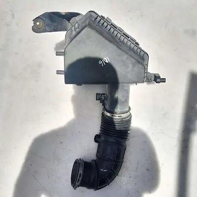Air cleaner box - 2013 Cadillac CTS