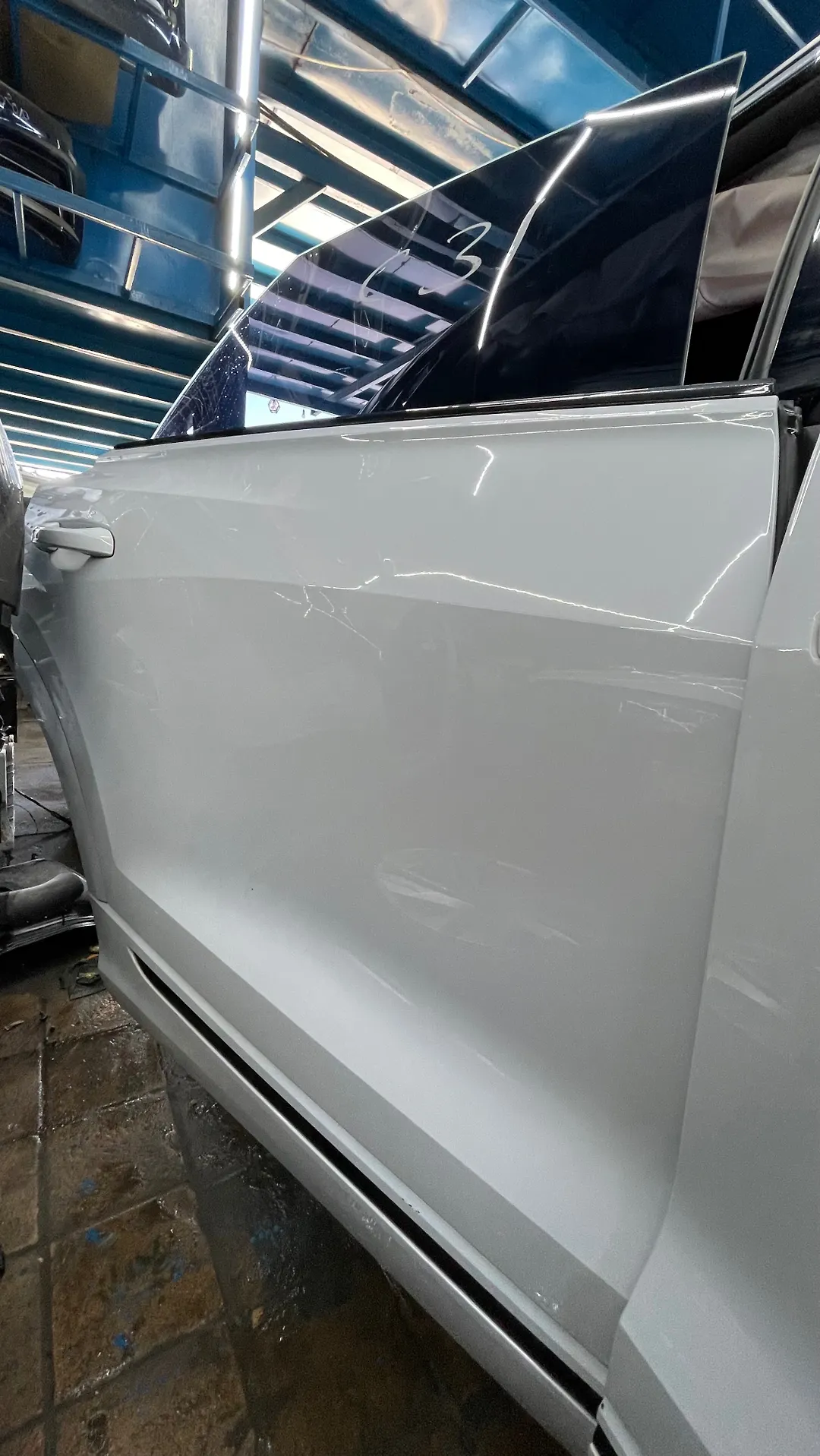 Door (RHB) - 2022 Audi Q8