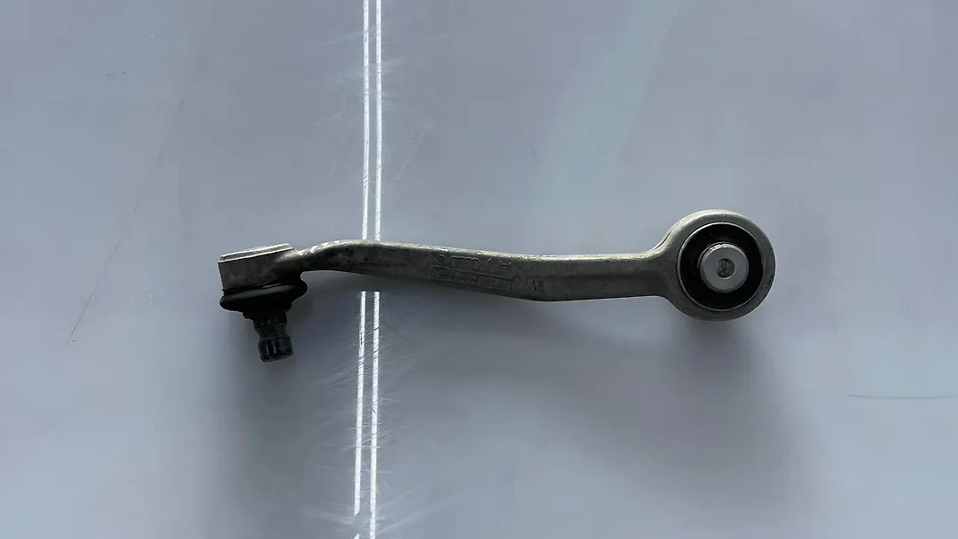 Lower arm (RH) - 2014 Audi A6