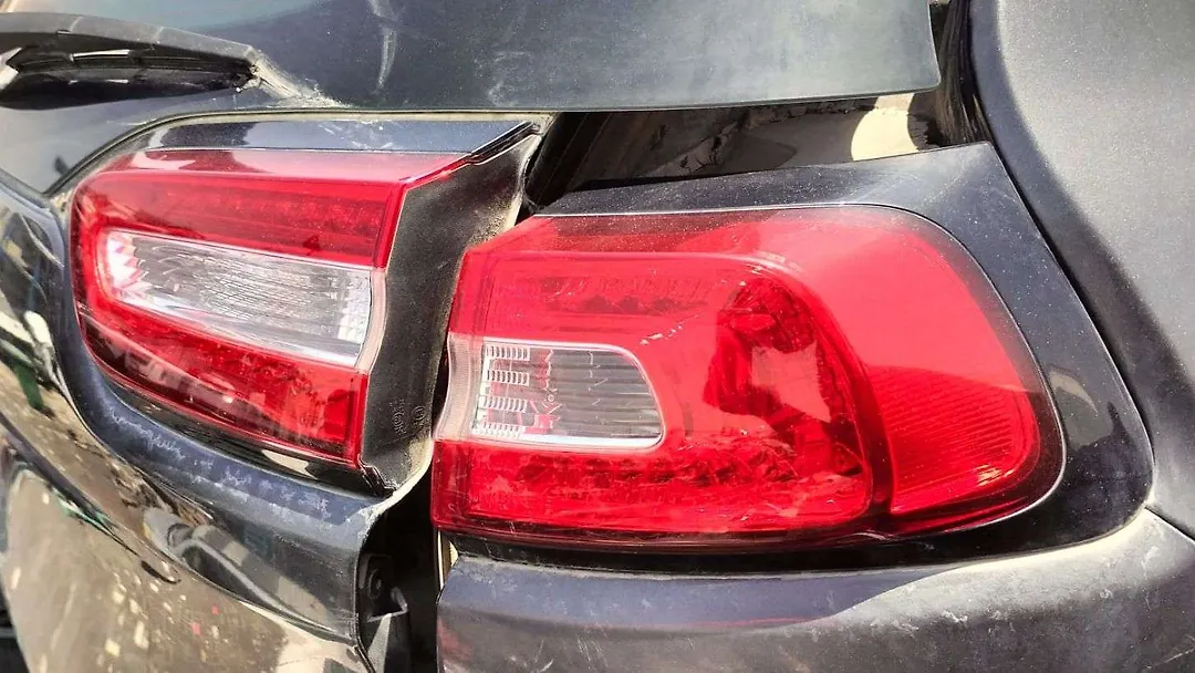 Tail Light (RH) - 2016 Jeep Cherokee