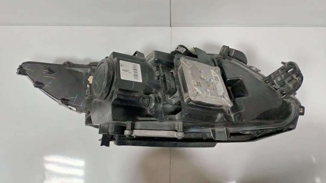 Headlight (LH) - 2014 Lincoln MKS