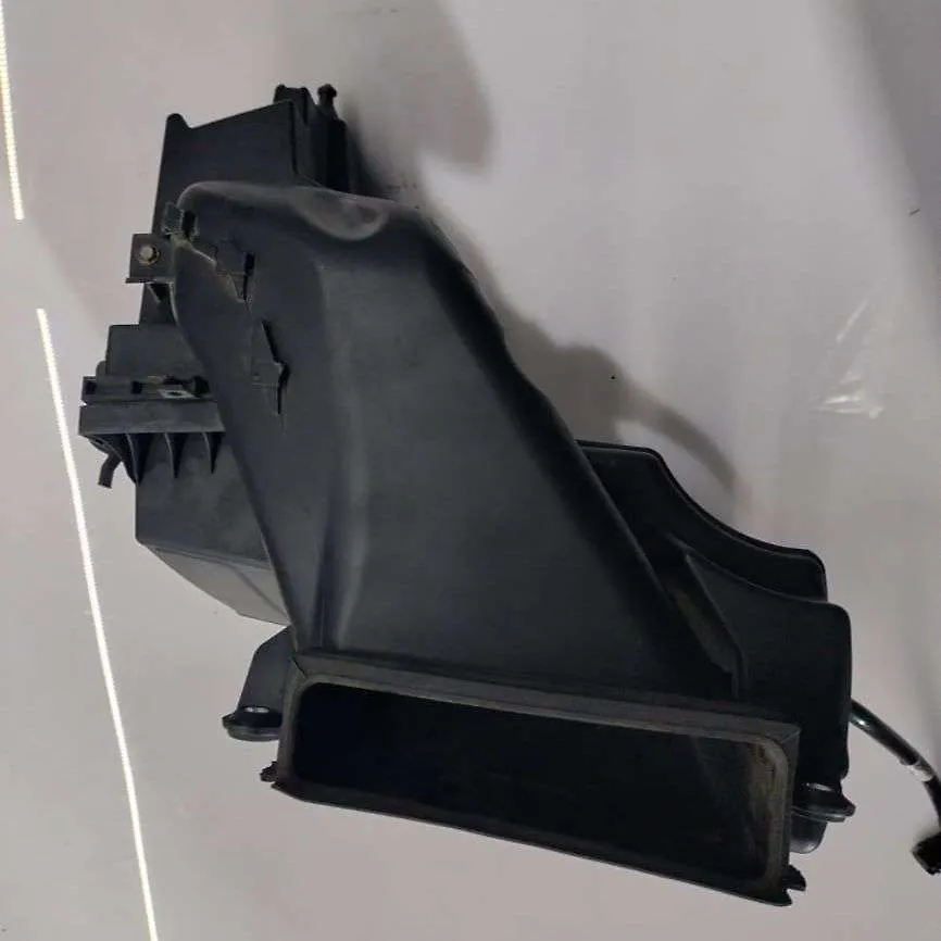 Air cleaner box - 2017 Ford Edge