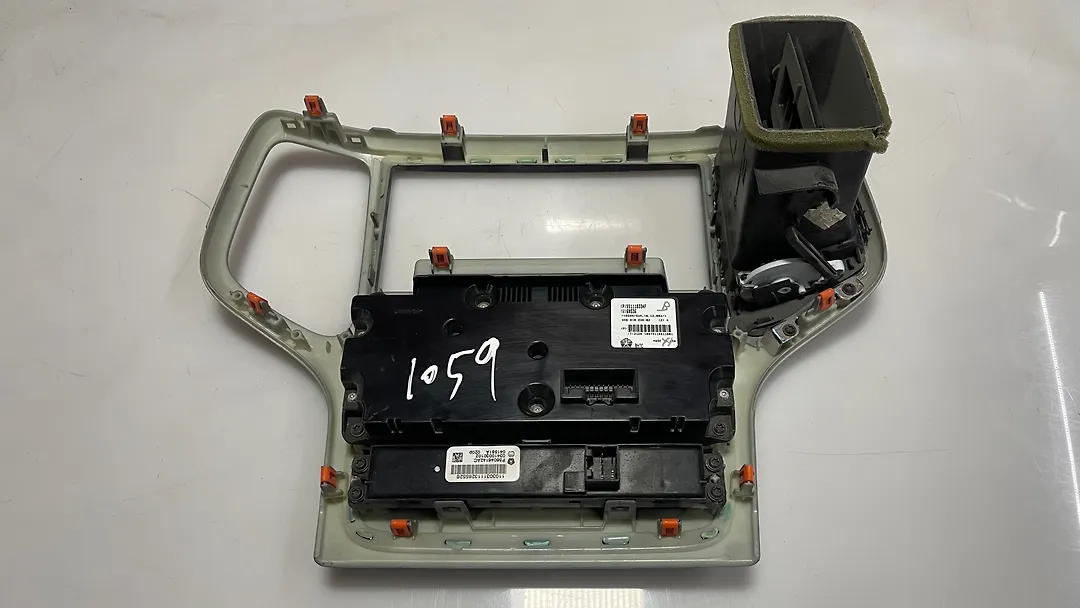 Dash panel - 2011 Jeep Grand Cherokee