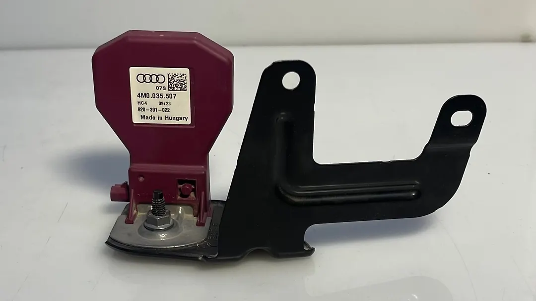 Antenna - 2023 Audi A3