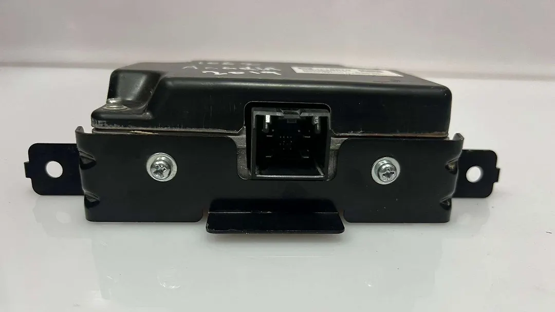  AC and DC Power Control Module - 2019 GMC Acadia