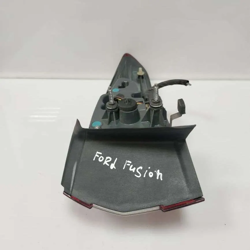 Tail Light (LH) - 2013 Ford Fusion