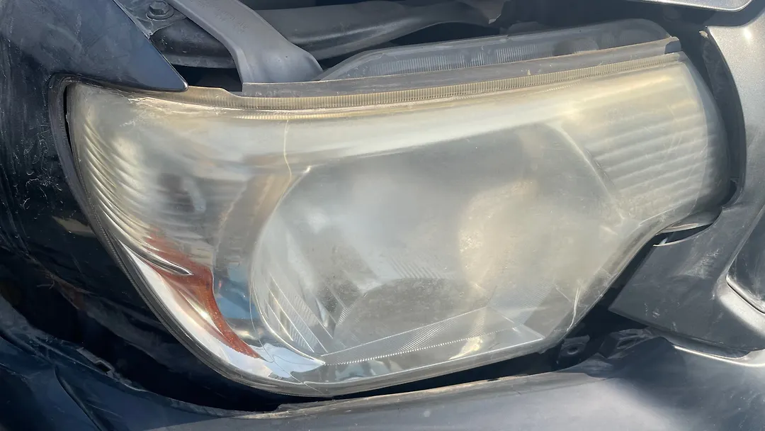 Headlight (RH) - 2014 Toyota Tacoma Delux Grade