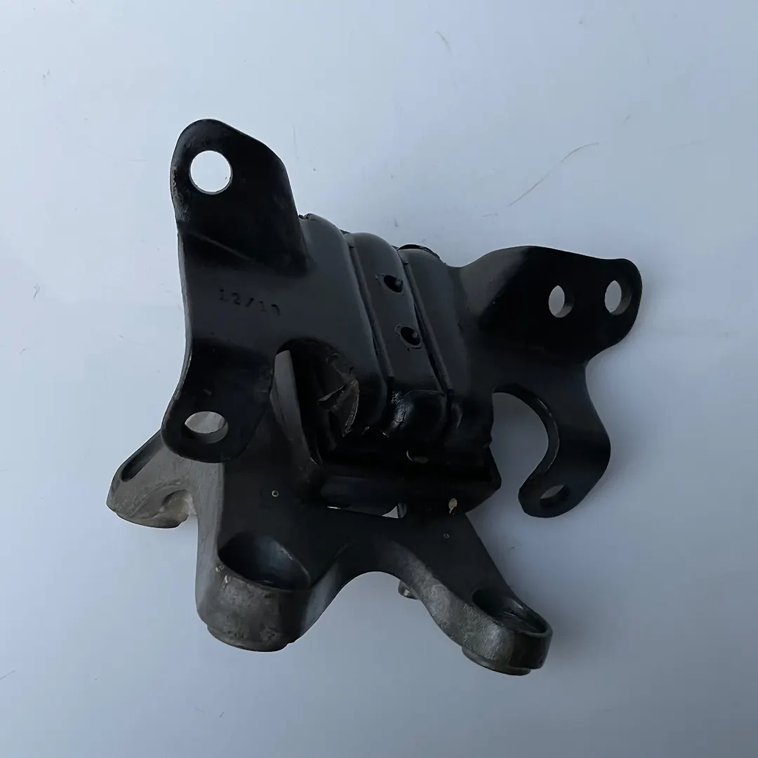 Mount (Gear) - 2013 Chevrolet Trailblazer