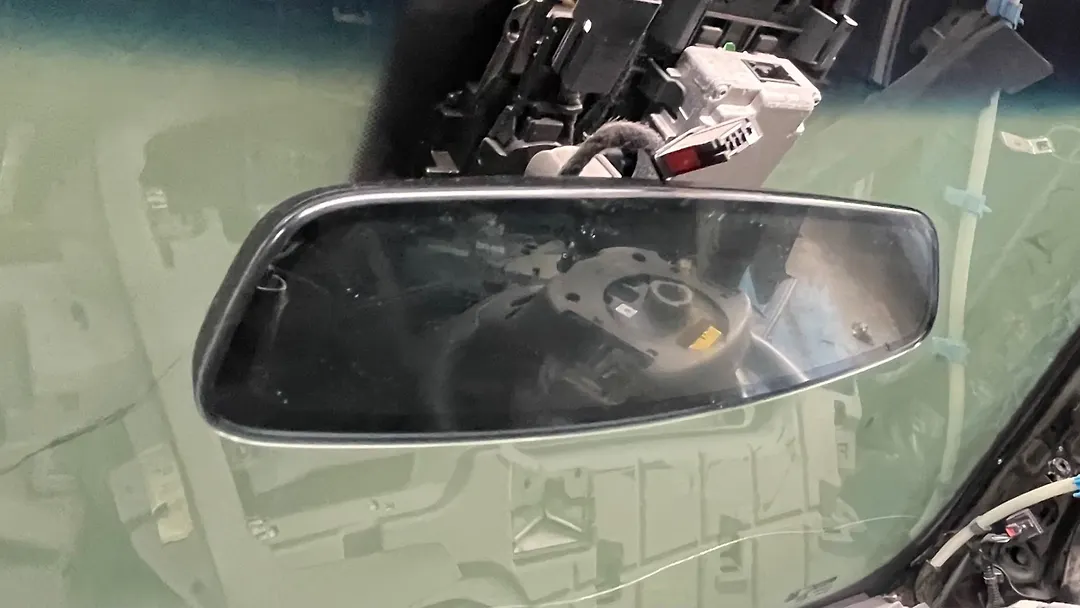Rear view mirror - 2020 Cadillac CT5
