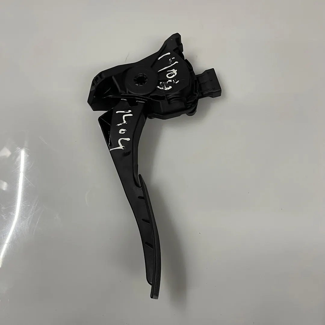 Accelerator pedal - 2017 Chevrolet Impala LT