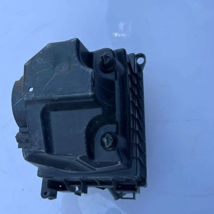 Air cleaner box - 2018 Ford EcoSport
