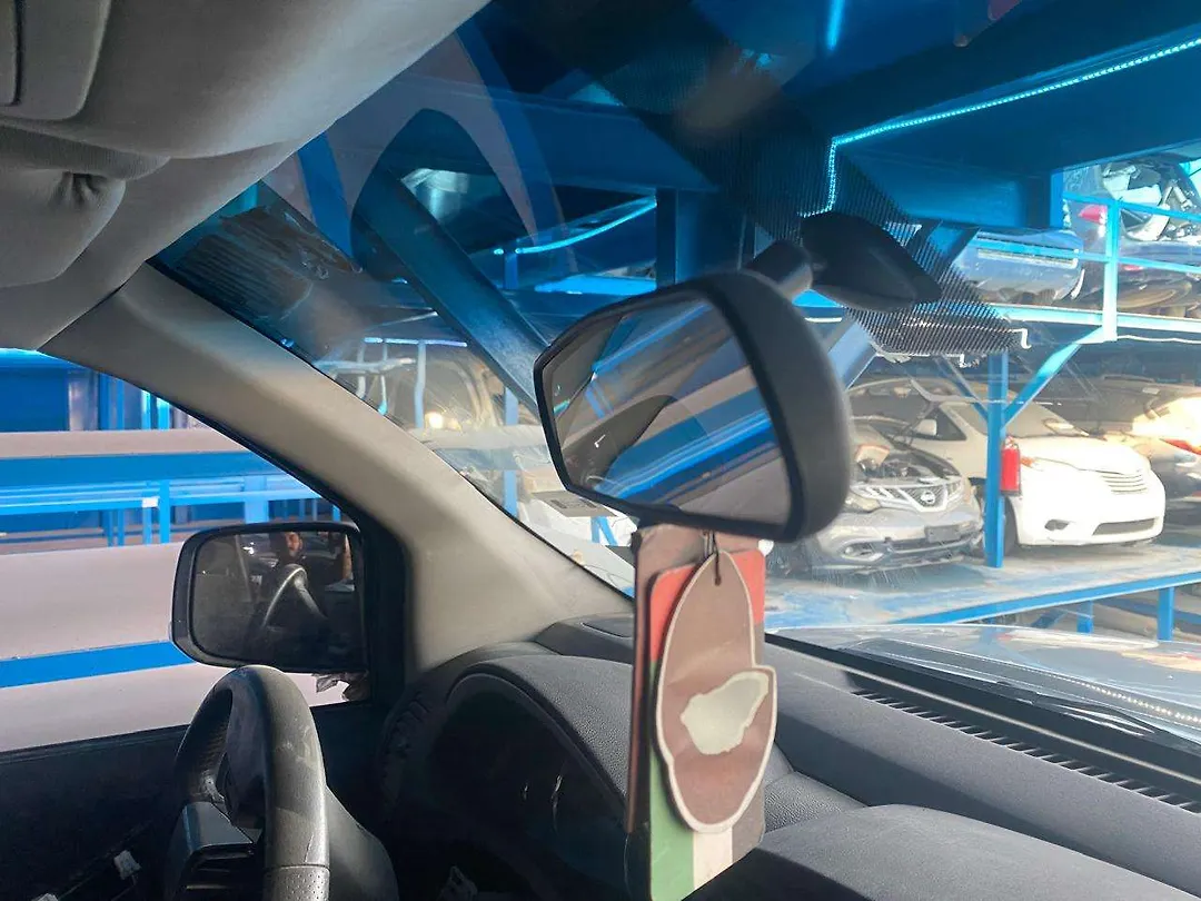 Rear view mirror - 2014 Nissan Pathfinder