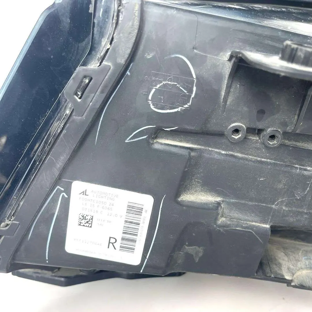 Headlight (RH) - 2019 Jeep Compass 