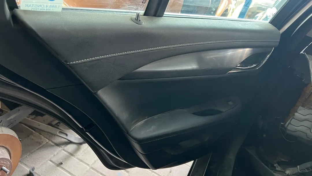 Door (LHB) - 2013 Cadillac ATS