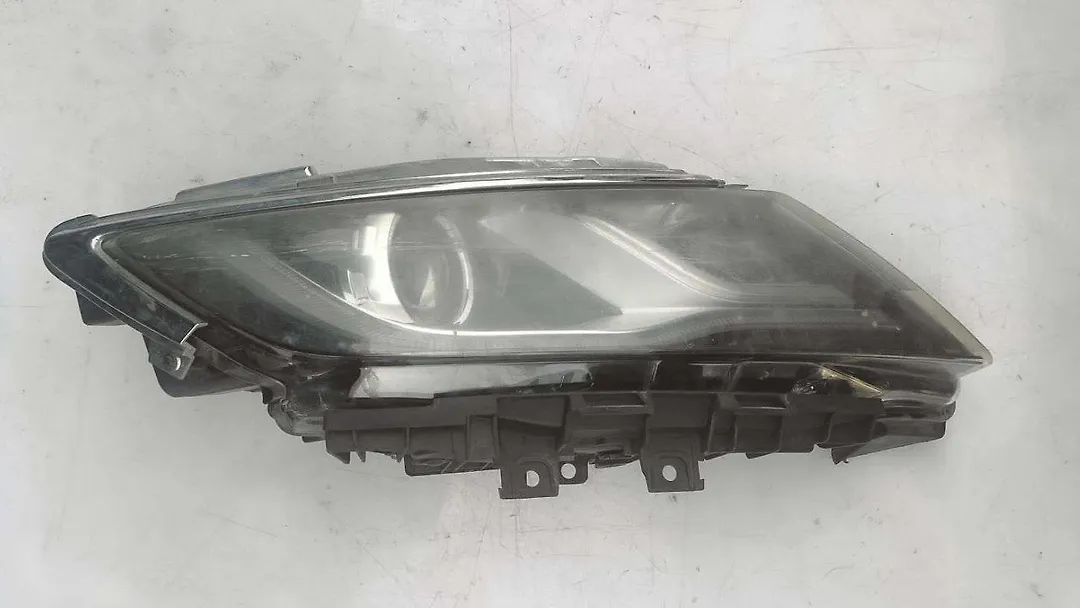 Headlight (RH) - 2015 Lincoln MKC