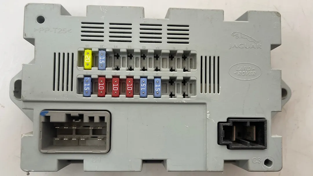 Fusebox Relay - 2017 Jaguar XF