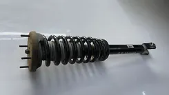 Shock Absorber (RHF) - 2015 Jaguar XJL