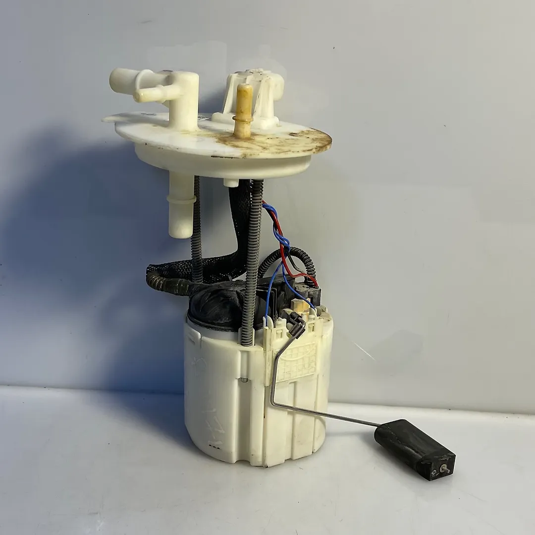 Fuel pump - 2018 Chevrolet Equinox LT