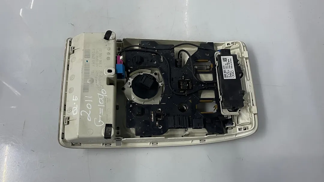 Overhead Console - 2011 Audi Q5