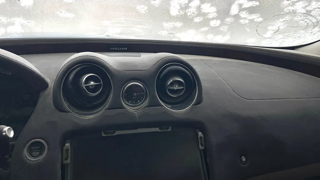 Dashboard  - 2019 Jaguar XJ