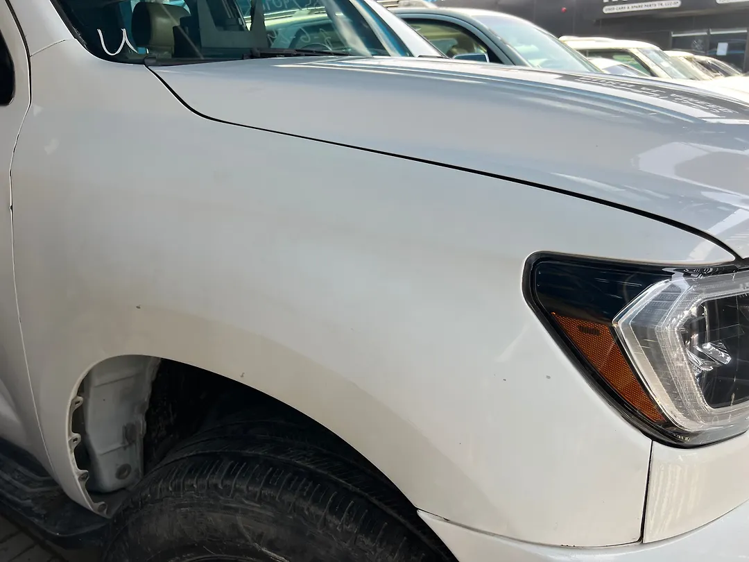 Fender (RHF) - 2013 Toyota Sequoia