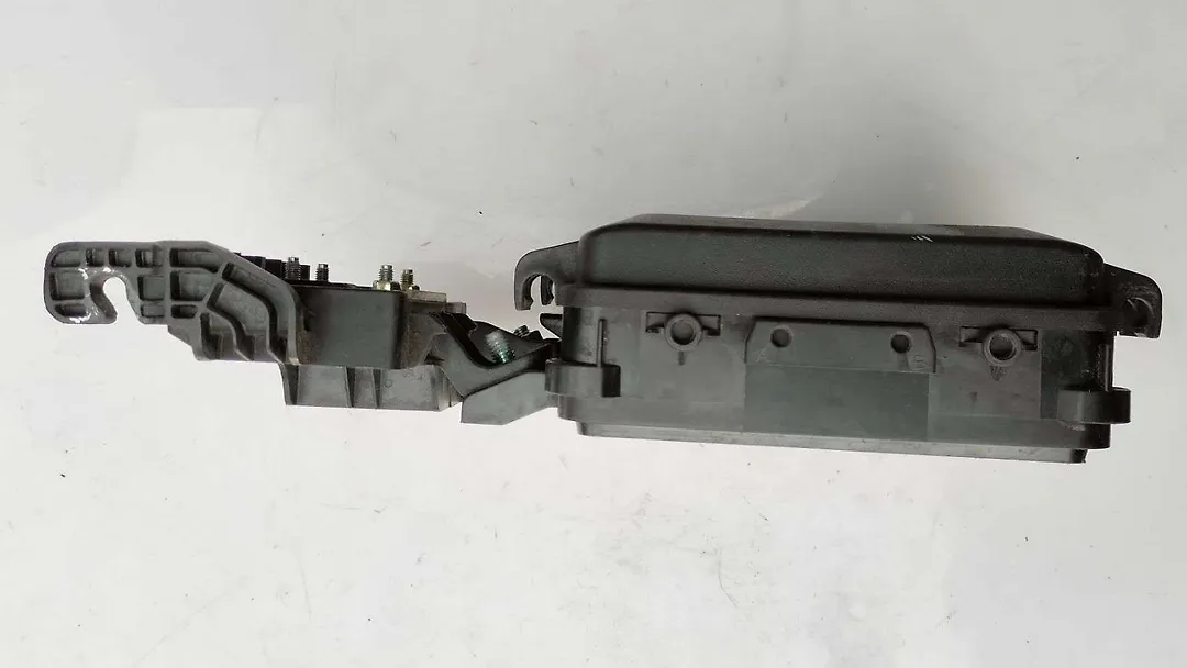 Fuse box - 2013 Cadillac ATS