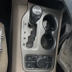 Gear Shift Knob(Automatic) - 2013 Jeep GRAND CHEROOKE