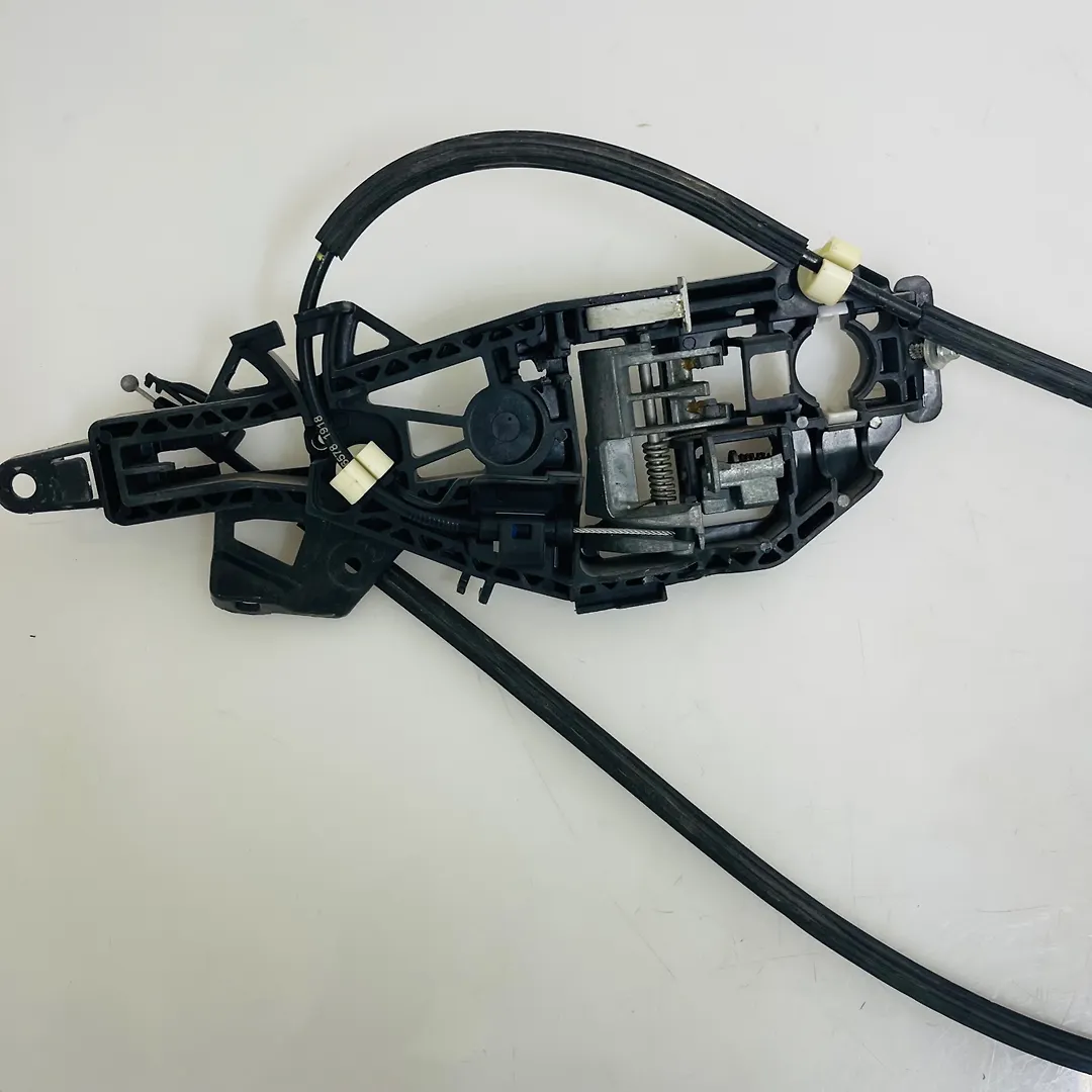 Door Lock(RHB) - 2018 Chevrolet Traverse LT Cloth