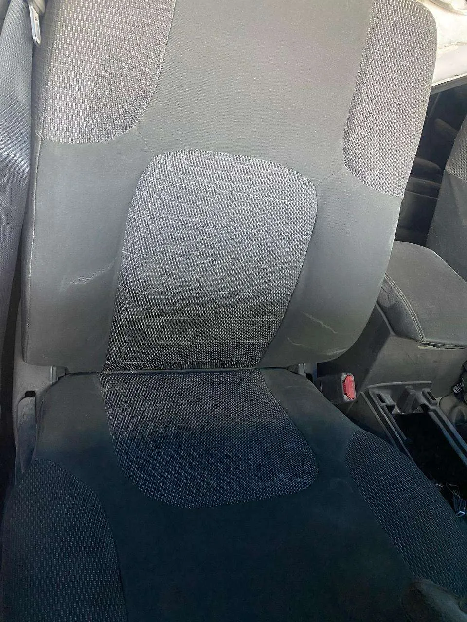 Front Seat (RHS) - 2014 Nissan Pathfinder