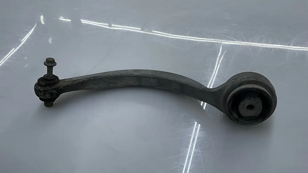 Lower Arm(RHF) - 2009 Jaguar XF