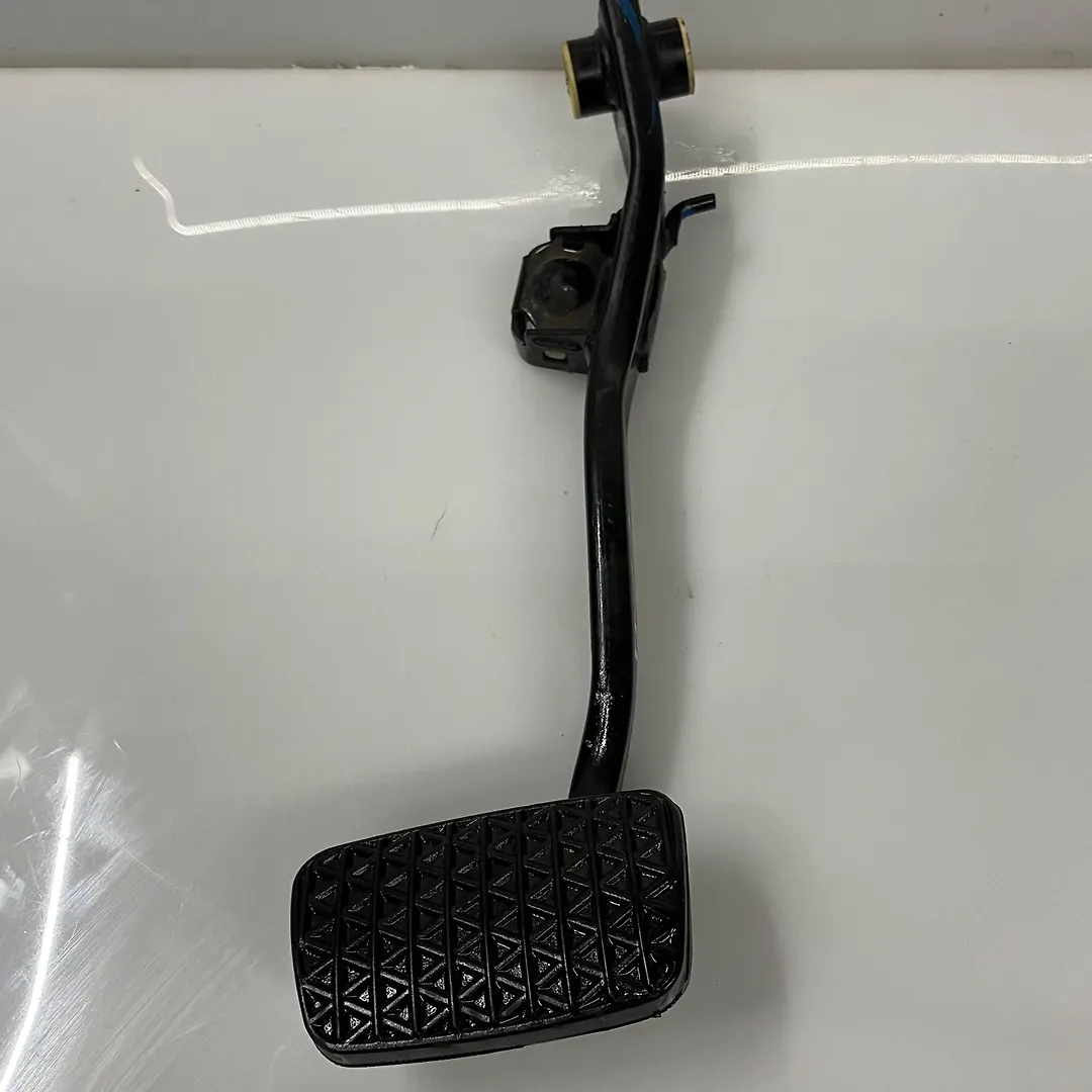 Pedal brake/clutch - 2014 Chevrolet Impala LTZ
