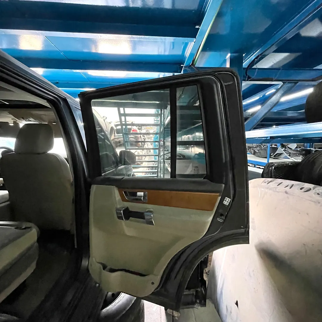 Door (RHB) - 2015 Land Rover LR4