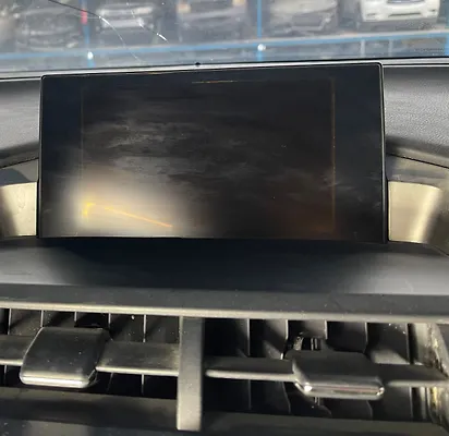 Info-gps-tv screen - 2022 Lexus NX300