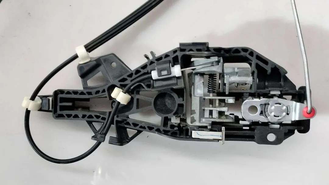 DOOR LOCK(LHF) - 2020 Chevrolet Traverse