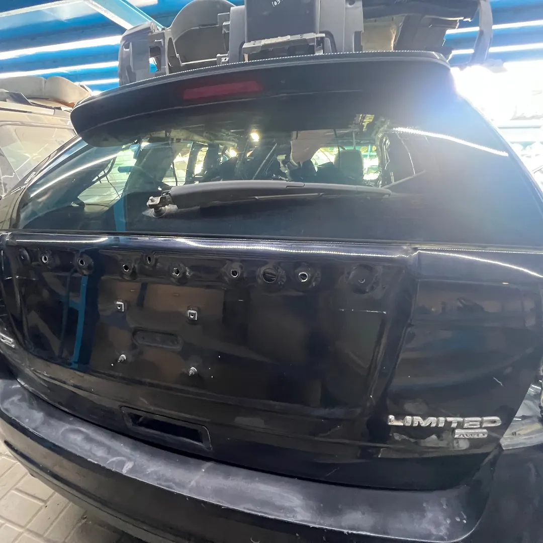 Tailgate - 2012 Ford Edge