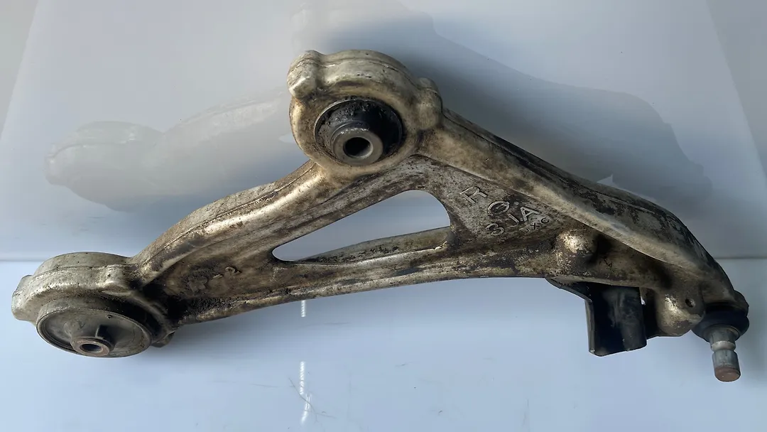 Lower arm (RH) - 2014 Nissan Pathfinder